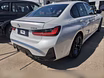Автомобиль BMW 330i 