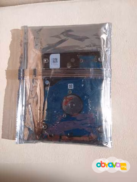Продам: жесткий диск Seagate PN: 1DG14C-500 в Москве