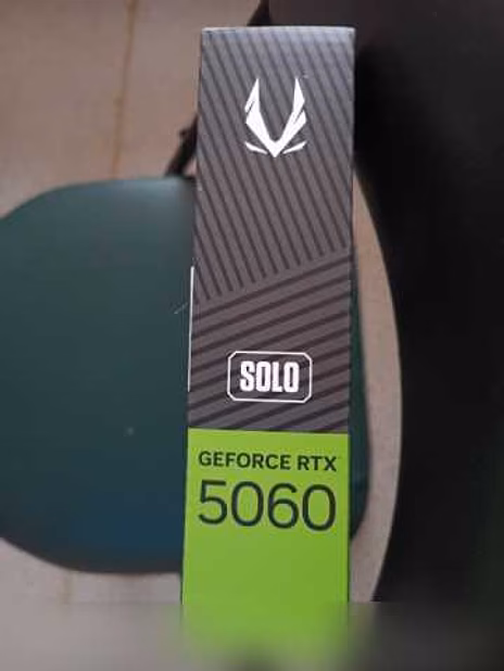 Продам: видеокарта ZOTAC GAMING GeForce RTX 5060 SOLO, 8GB GDDR7 (RTX 5060)
