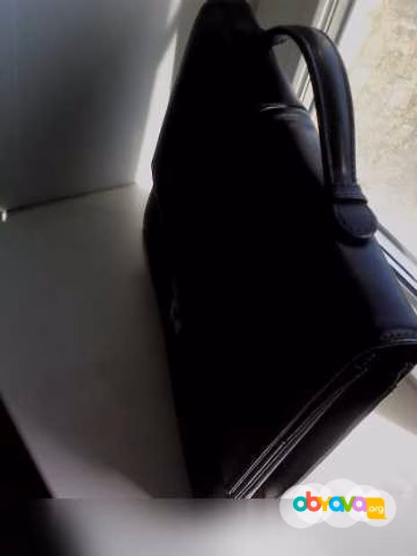 Продам: портфель Astens Elegance в Москве