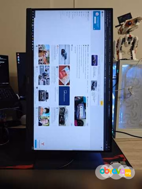 Продам: профессиональный 4К монитор Benq PD2700U