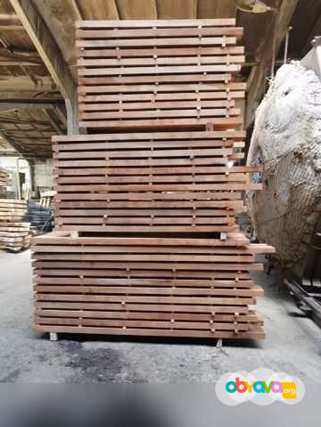 Продам: пиломат, кругляк из дуба, бука, ясеня. обрезной, необрезной; сухой, сырой