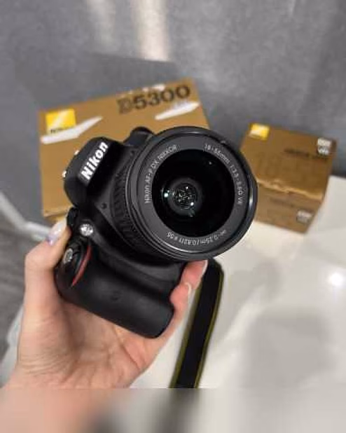 Продам: фотоаппарат Nikon D5300