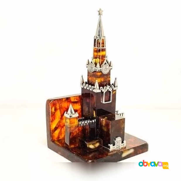 Продам: визитница из янтаря "Кремль"