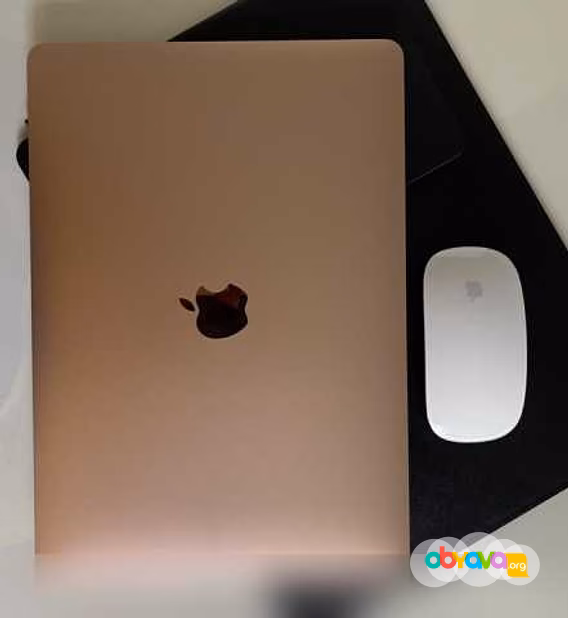 Продам: MacBook Air M1