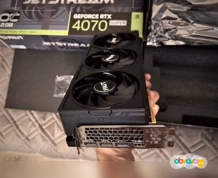 Продам: RTX 4070 Super 12Gb JetStream OC