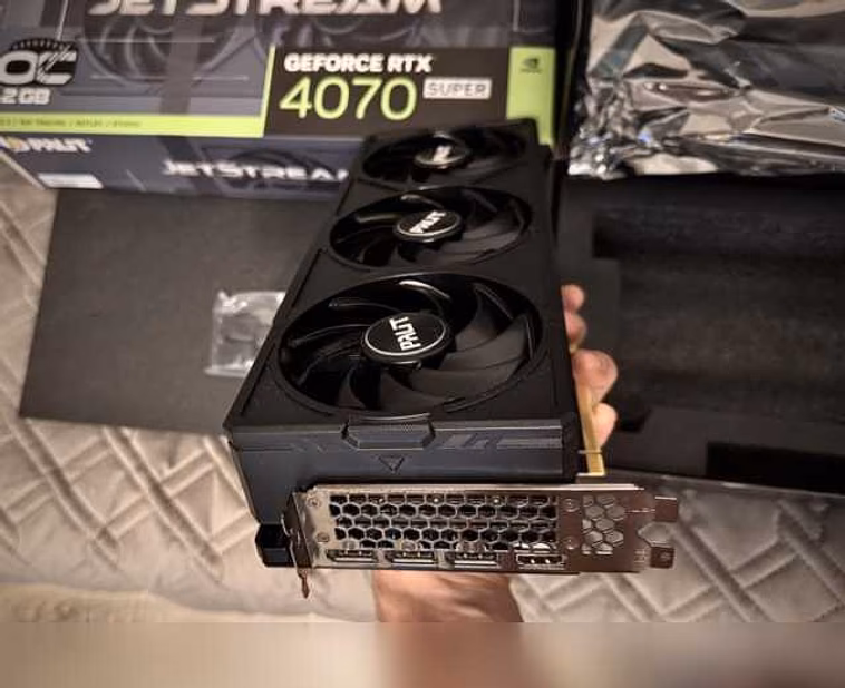 Продам: RTX 4070 Super 12Gb JetStream OC
