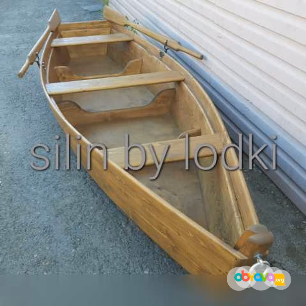 Лодка деревянная плоскодонная 