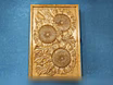 Ключница резная "Подсолнухи" 