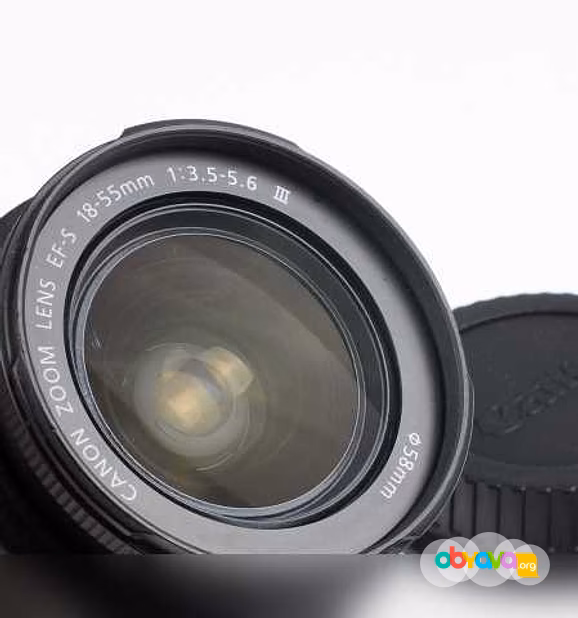  Canon EF-S 18-55mm 1:3,5-5,6 III 