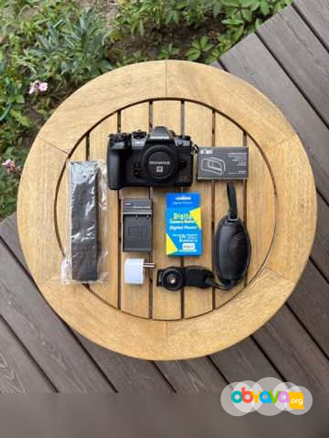 Продам: Olympus OM-D E-M1 Mark iii