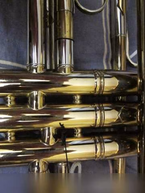 Продам: труба Bb BACH LR180S37 Stradivarius ML