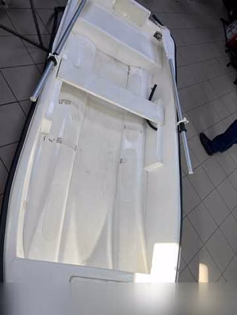 Продам: Nissan Marine Laker 300 Plus в Рыбинске