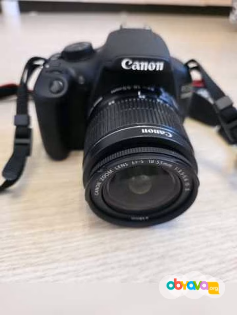 Продам: фотоаппарат Canon EOS 1200D