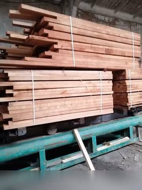 Продам: пиломат, кругляк из дуба, бука, ясеня. обрезной, необрезной; сухой, сырой