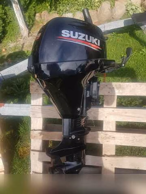 Продам: лодочный мотор Suzuki DF 9,9 2016