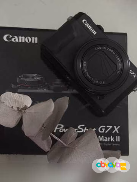 Продам: Canon g7x mark ii новый