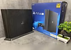 Продам: PS4 PRO 1TB + 50 дисков + 2 геймпада