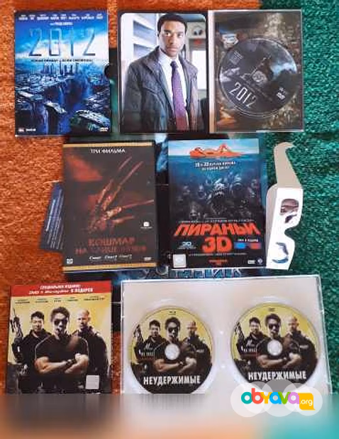 DVD диски с фильмами 