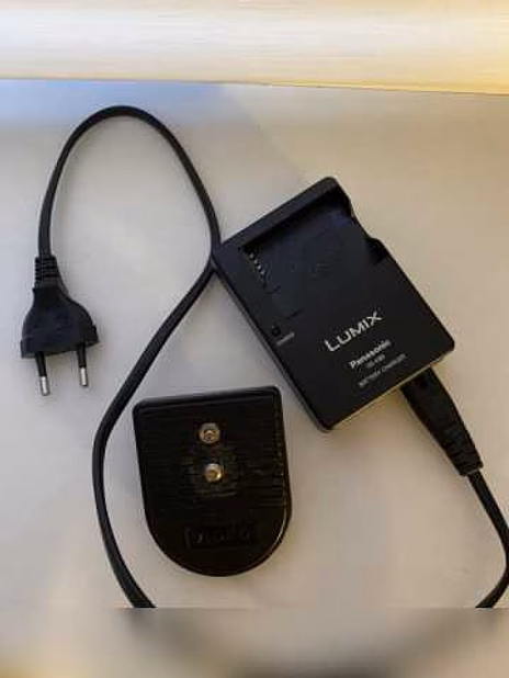 Продам: Panasonic Lumix DMC-FZ1000