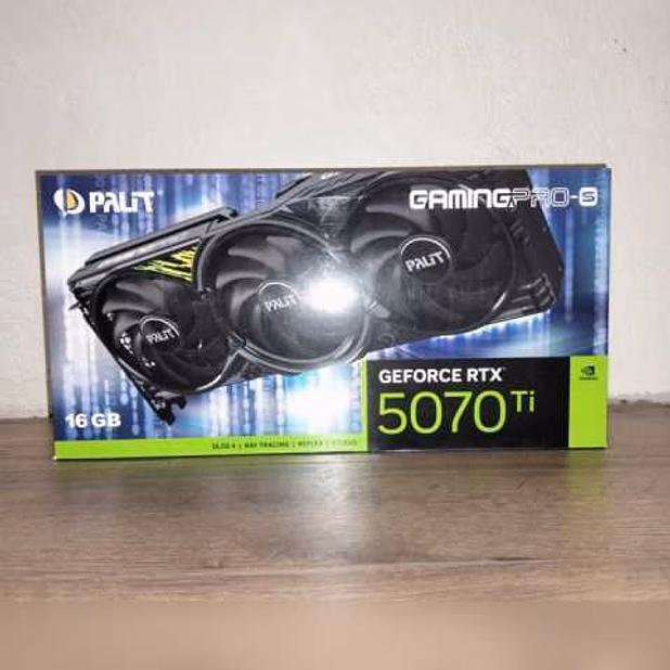Продам: Palit geforce rtx 5070 gaming pro - s 16