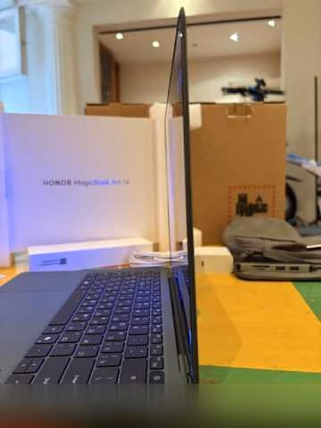 Продам: Honor magicbook art 14 ultra 7