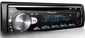 Продам: автомагнитолу Pioneer DEN S 500 BT в Челябинске