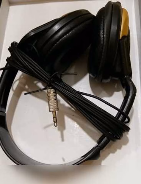 Продам: наушники Aiwa HP- X350 в Сыктывкаре