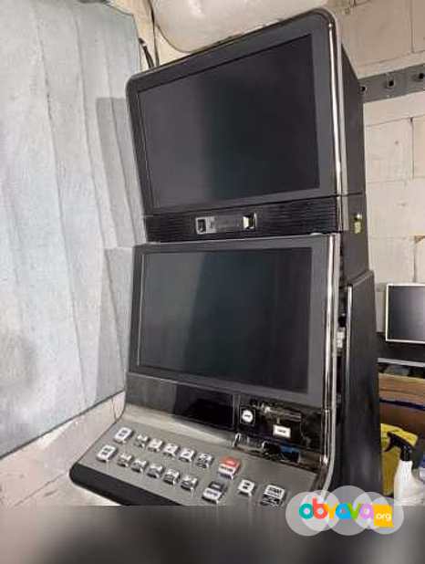 Продам: игровой автомат IGT