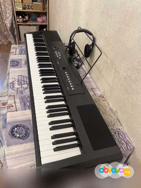 Продам: цифровое пианино Ringway RP-25