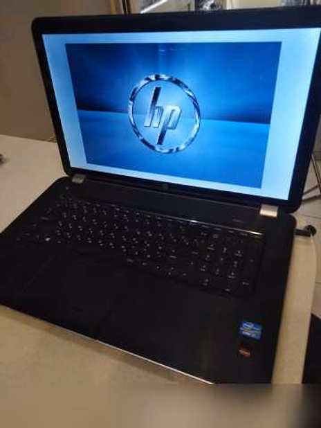 Продам: ноутбук HP Pavilion 17-e064sr Core i7 в Москве