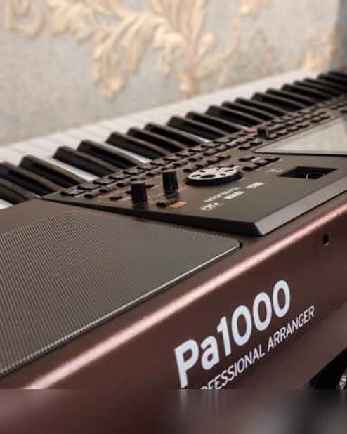 Продам: синтезатор KORG Pa 1000