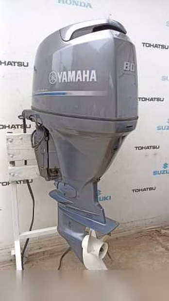 Продам: лодочный мотор Yamaha F80 EFI, нога L в Якутске