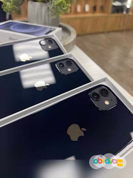 Продам: смартфон Apple iPhone 12 128Gb Black Новые