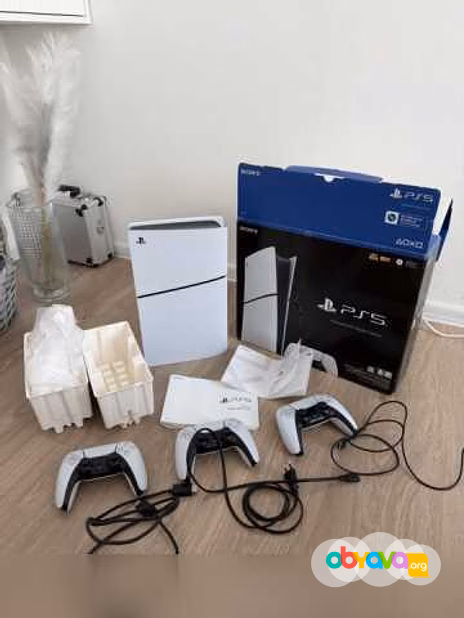 Продам: Sony PlayStation 5 digital edition
