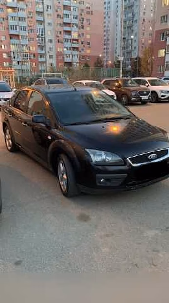 Подержанный автомобиль Ford Focus 1.8 