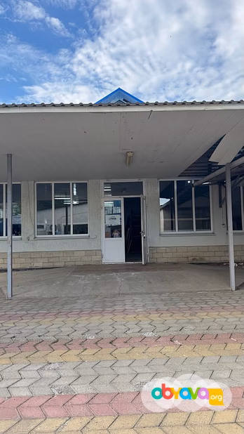 Продам здание пл. 225 кв.м., 4 сот., Ставропольский край, с. Курсавка, ул. Стратийчука 94
