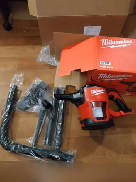 Продам: пылесос Milwaukee M18