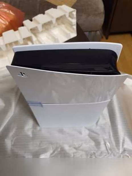 Продам: Sony playstation 5 slim 1TB новая
