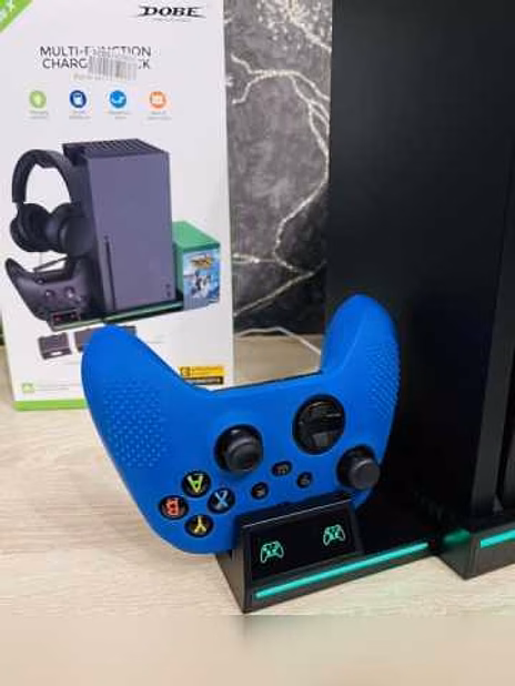 Продам: Xbox series x ростест + много игр