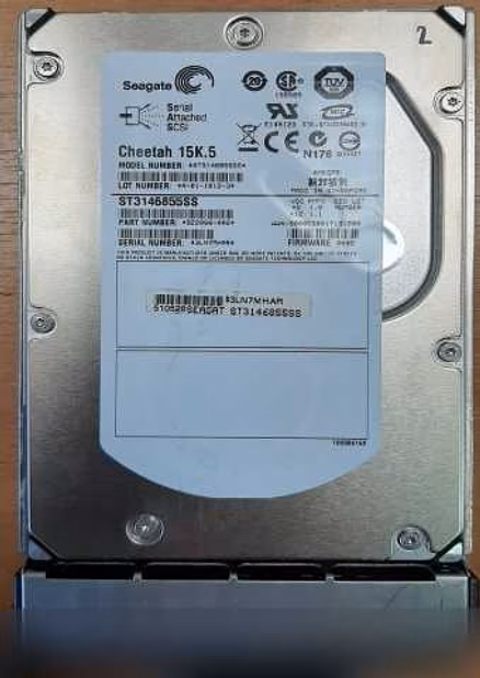 Продам: сервер SuperMicro M/B X7DA3, 2 CPU xeon в Екатеринбурге