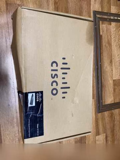 Продам: Cisco SF350-24 K9-EU