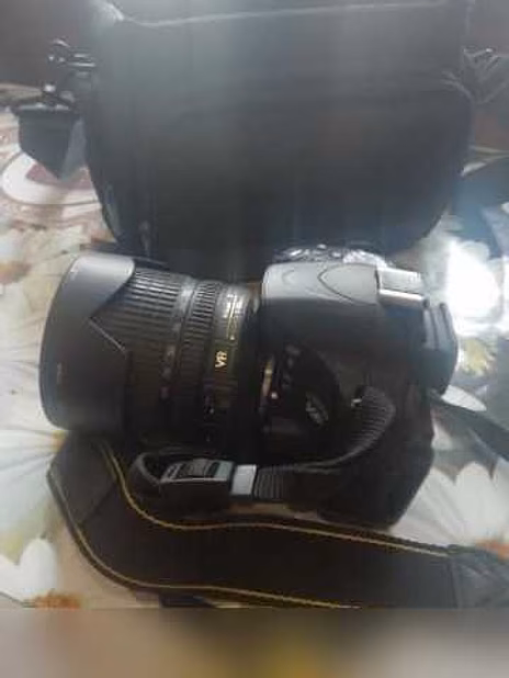 Продам: зеркальный фотоаппарат Nikon D5100