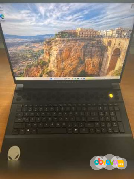 Продам: игровой ноутбук Alienware 18R1