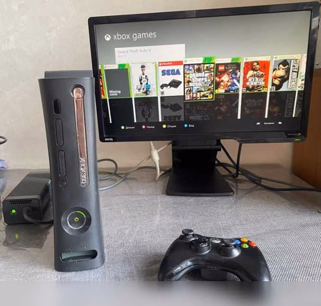 Продам: Xbox 360 отличное сост/120gb/Комплект