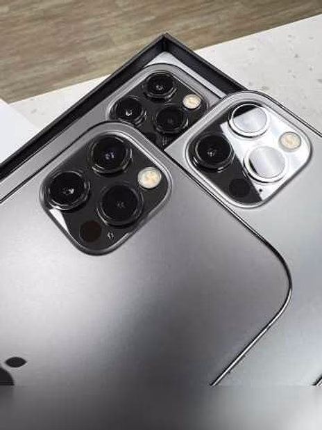 Продам: смартфон Apple iPhone 12 Pro 256Gb Graphite