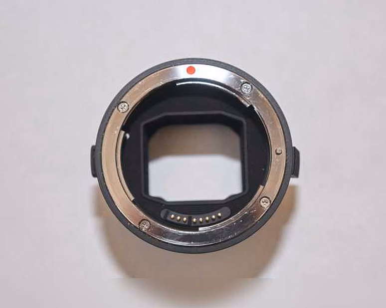 Продам: адаптор Sigma MC-11 Canon EF на Sony E в Москве