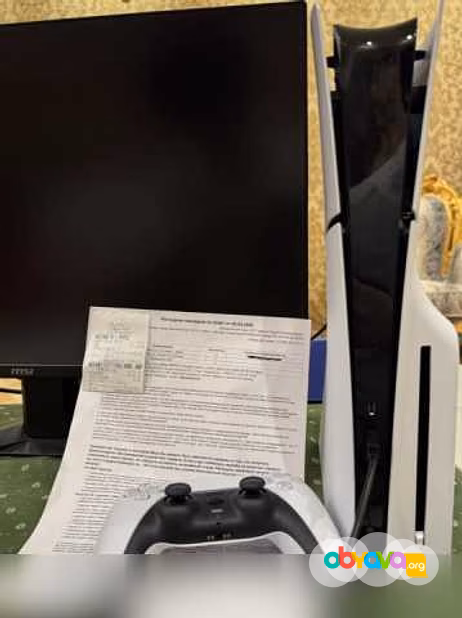 Продам: Sony PlayStation 5 с дисководом