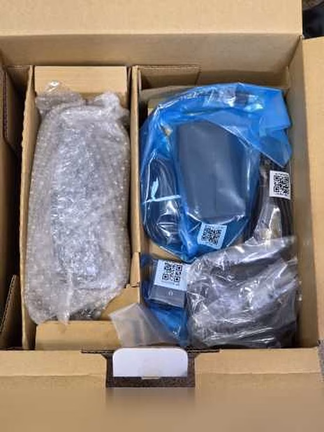 Продам: видеокамеру Canon XA60 Professional UHD 4K Camcorder в Чите