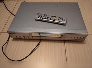 Продам: DVD-плеер SHIVAKI sdv-310 проигрыватель DVD дисков в комплекте с пультом в Сыктывкаре